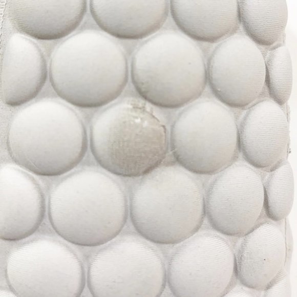 Kids Sports basketball Knee Pads -  Size: 8-9 boys - 3 pairs - Picture 5 of 9